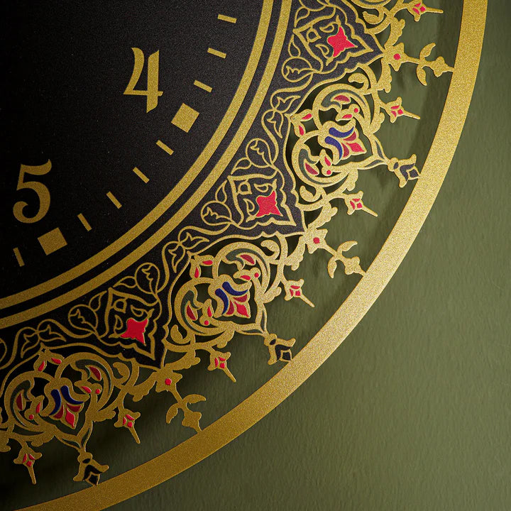 Islamic Patterned Metal Wall Clock with Latin Numerals – Modern Arabic Style Home Decor | Size 20" x 20" (60 x 60 cm)