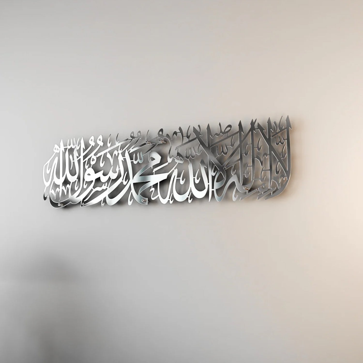 فن جداري معدني لامع بالكلمة الأولى (ستانلس ستيل) - نحاسي لامع، ذهبي لامع وفضي لامع
